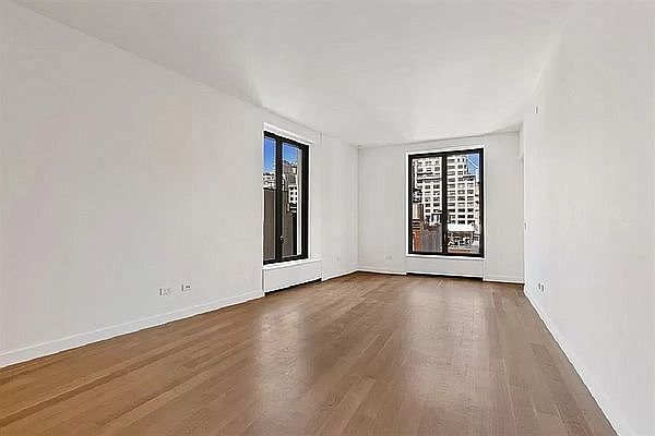 1st image of 21 E 12th St APT 8D