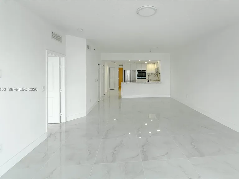 7914 Harbor Island Dr #106 — Photo 42
