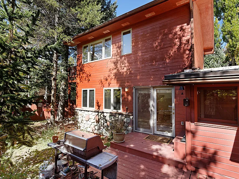 311 Midland Ave — Photo 27