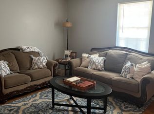 210 N Broadway St #8, Berea, KY 40403