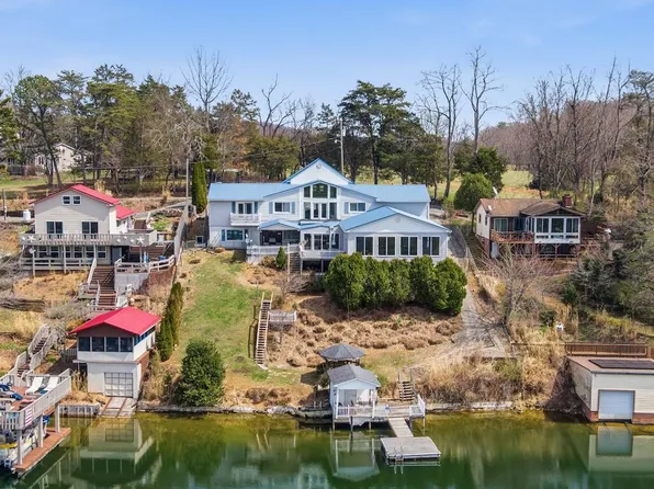 4983 Blue Sky Ln, Dublin, VA 24084