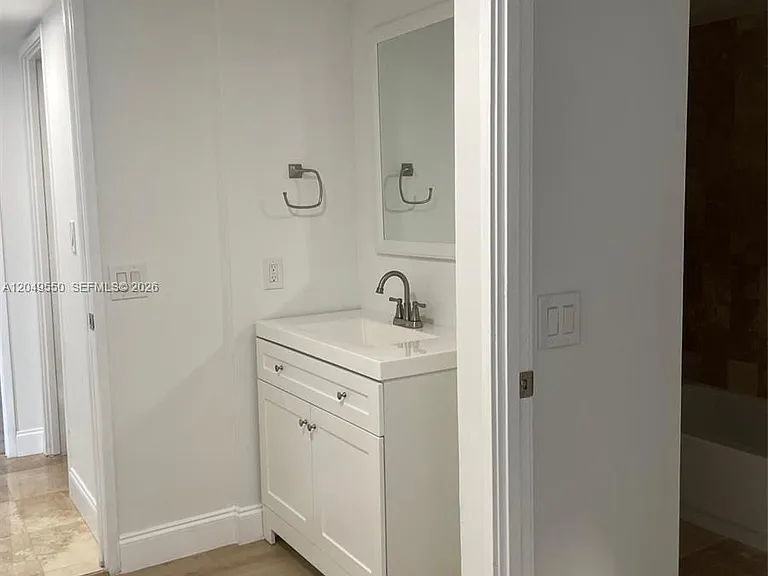 3731 N Country Club Dr #323 — Photo 10