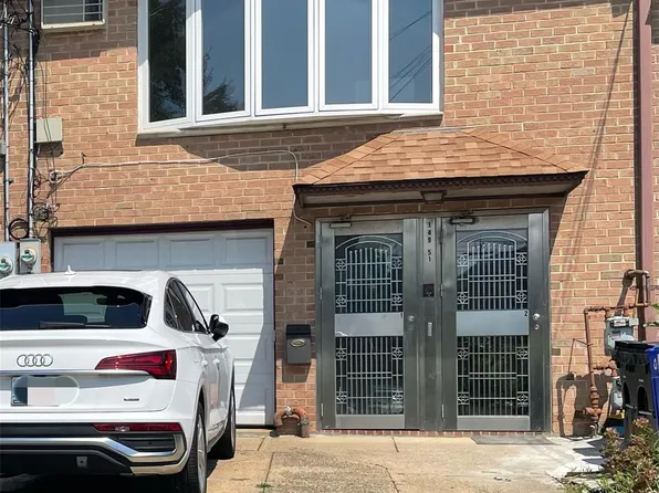 149-51 Ash, Flushing, NY 11355