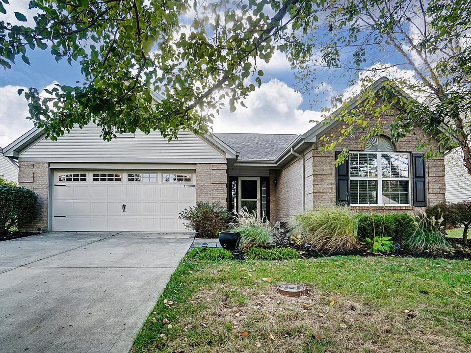 1st image of 255 Bridle Creek Dr