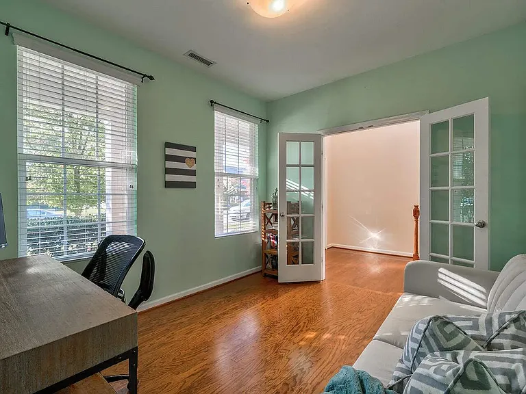 3420 Cashew Dr — Photo 11