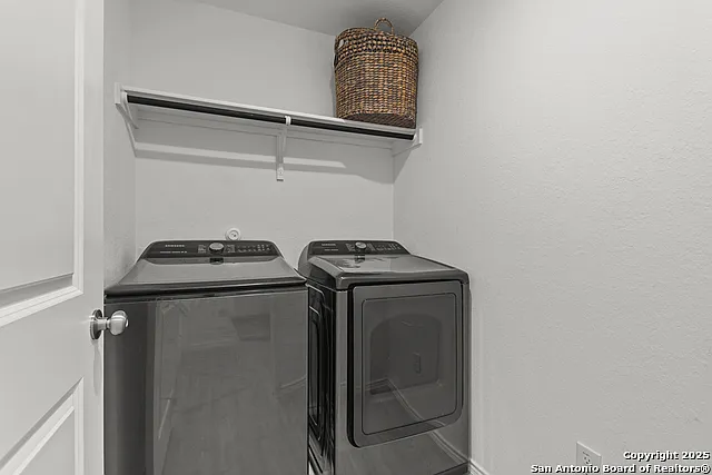 7022 Serf Pl — Photo 14