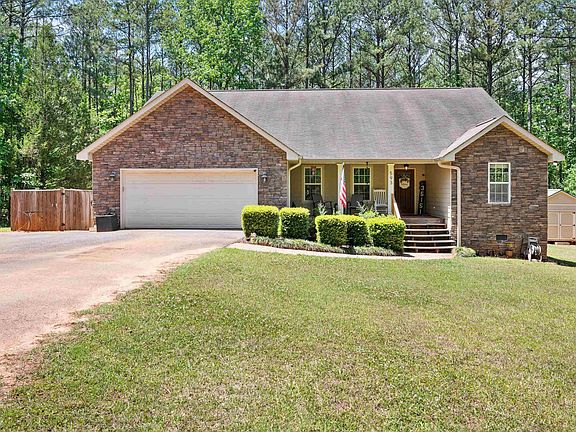 3rd image of 593 Wisteria Ln