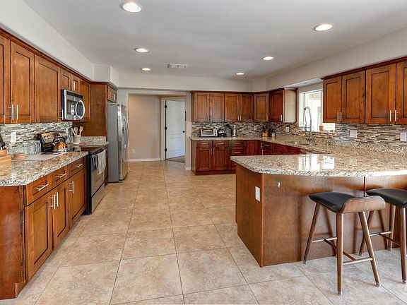 3rd image of 8314 E Highland Ave