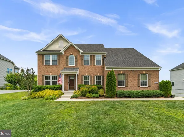 18317 Chelsea Knolls Dr, Mount Airy, MD 21771