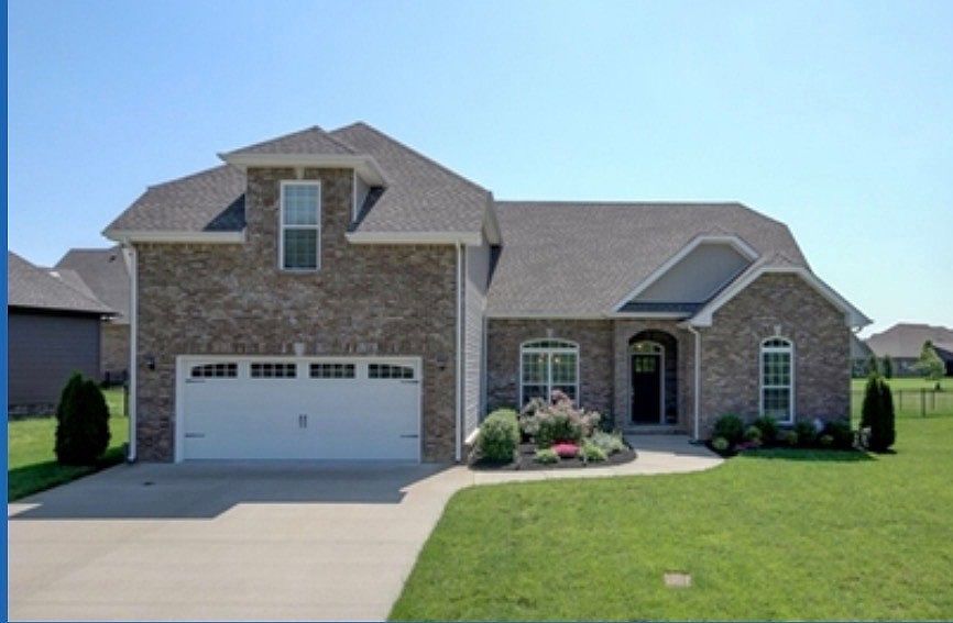 1st image of 1057 Willow Cir