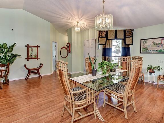 3rd image of 2106 King Richards Ct