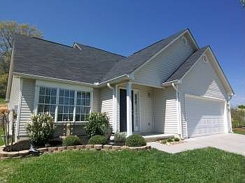 1st image of 203 Dogwood Glen Ln