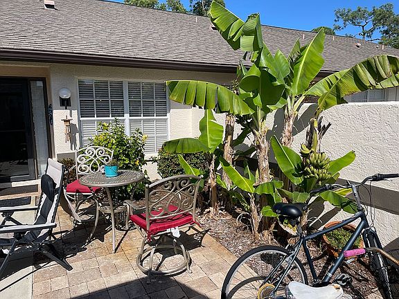 4th image of 243 Deerwood Cir