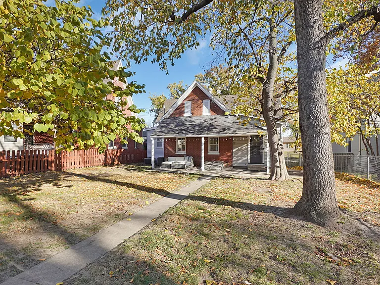 1015 N 5th St — Photo 26
