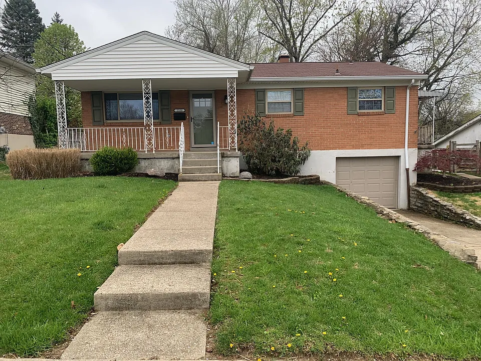 2359 Fairgreen Dr