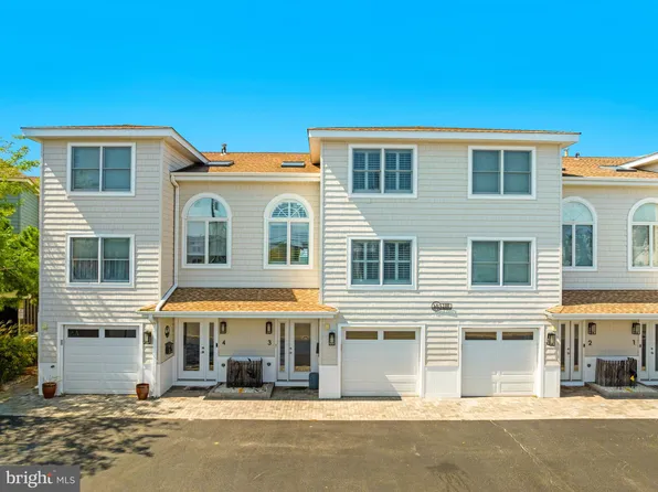 100 S West Ave APT 3, Beach Haven, NJ 08008