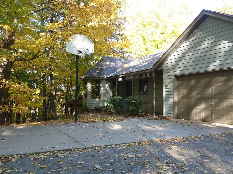2nd image of 15108 Fruit Farm Rd
