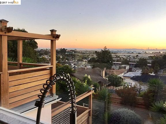 2nd image of 1547 Santa Clara St