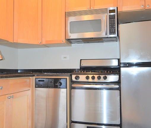 3rd image of 170 2nd Ave #9C