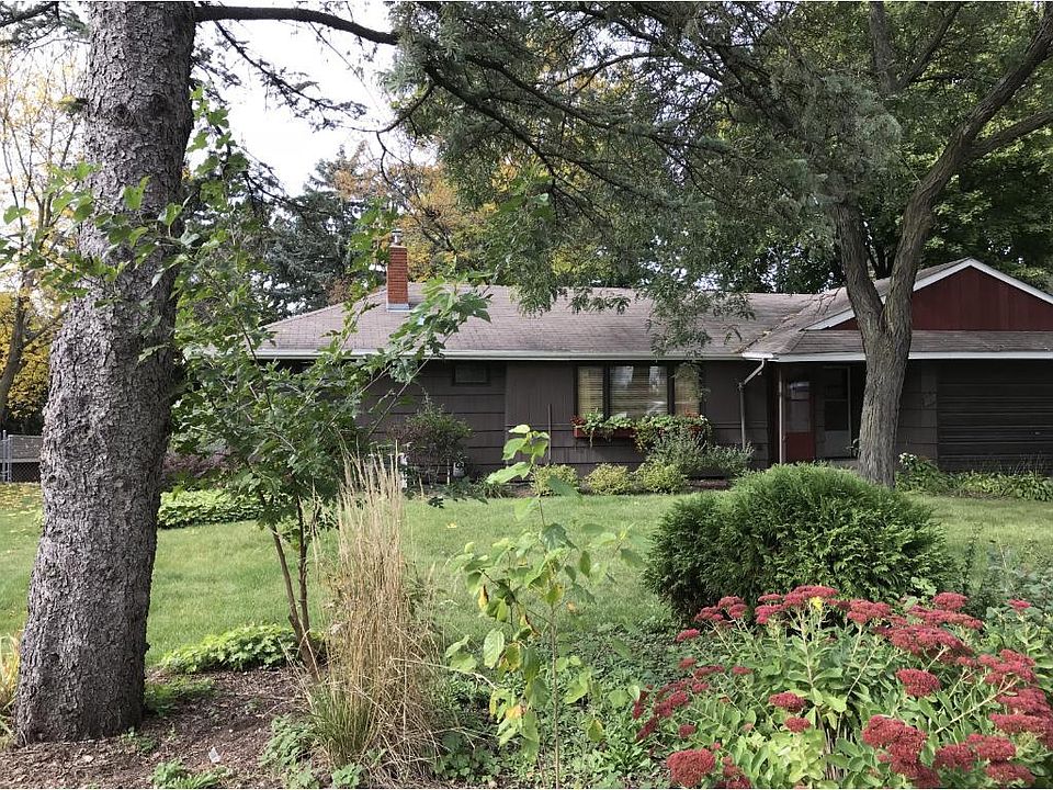 1st image of 1831 City Heights Dr