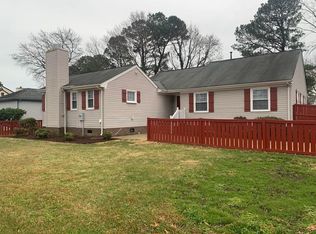 522 Fox Hill Rd, Hampton, VA 23669