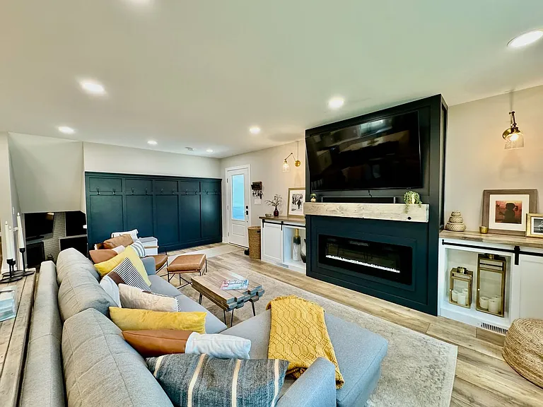 514 S Yale Ave — Photo 16