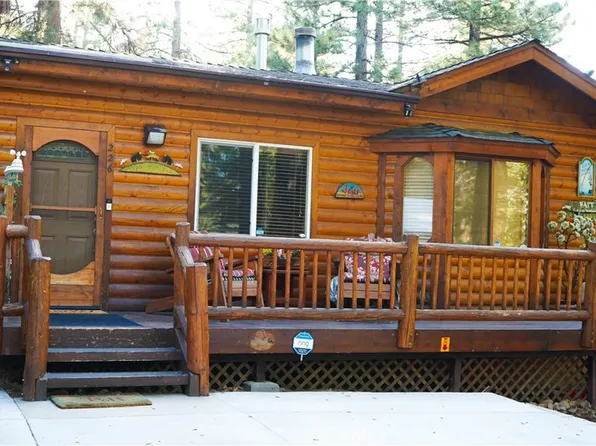 226 Victoria Ln, Sugarloaf, CA 92386