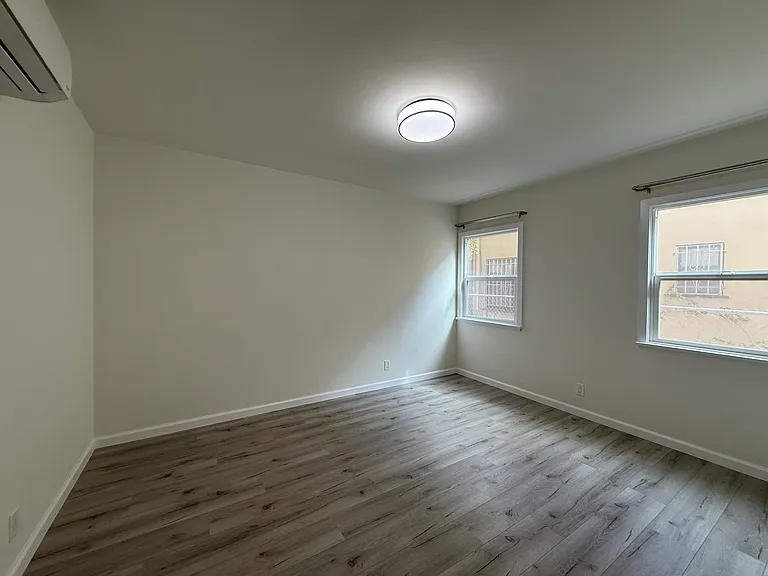8533 Cashio St #2 — Photo 12