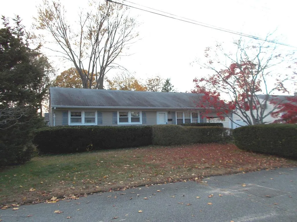 110 Ariel Pl photo 1