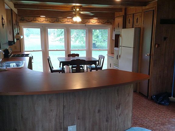 2nd image of 3077 Cowboy Cove Ln