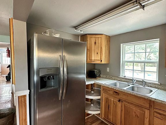 3rd image of 18242 La Trace Rd