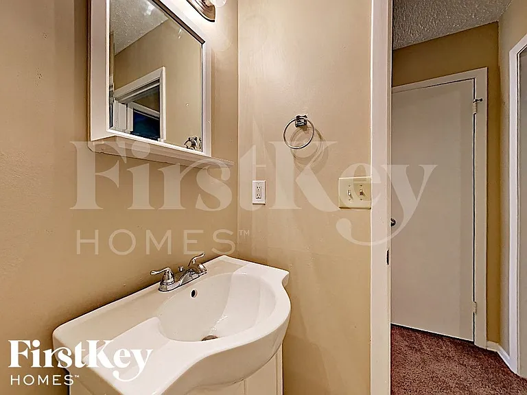 6417 Pineburr Ct — Photo 12