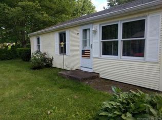 185 Old Oak Trl, Coventry, CT 06238