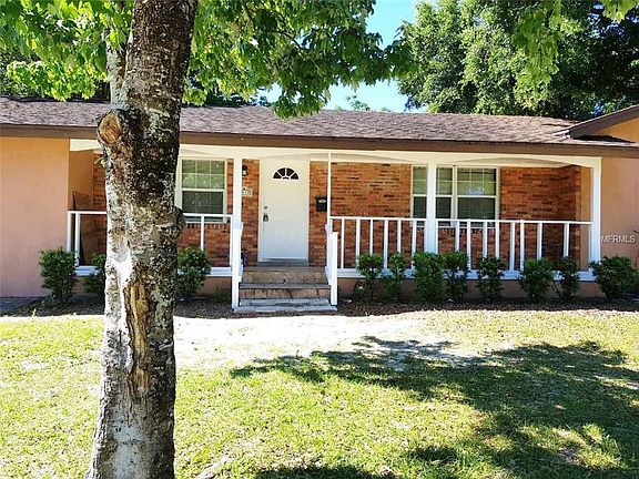 3rd image of 5910 Fernhill Dr