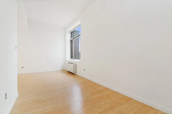 Rented by REAL New York | media 4