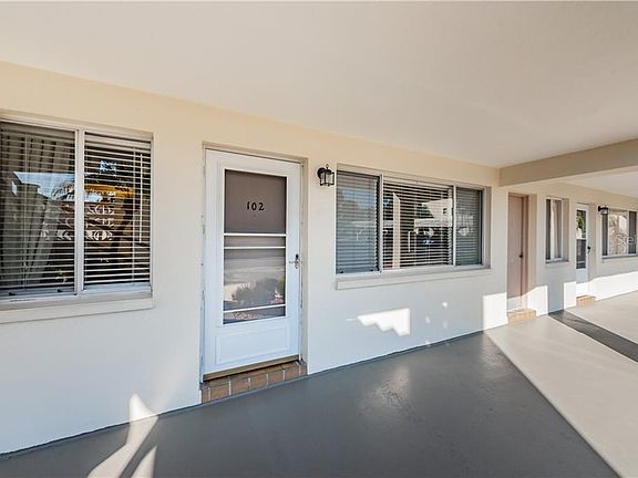 4th image of 1235 S Highland Ave #2-102