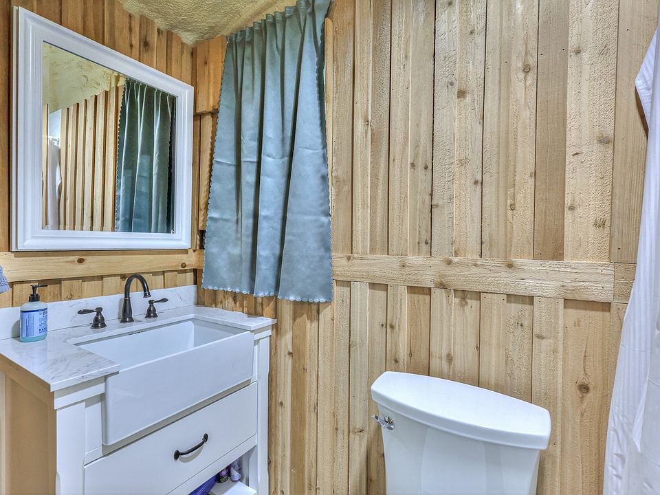 22nd image of this home