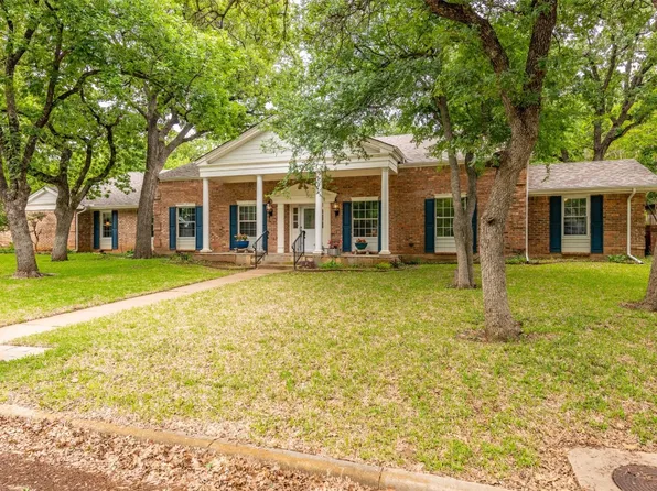 509 Havenwood Ln N, Fort Worth, TX 76112