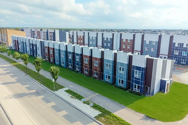 11 Merkel Manza Blvd