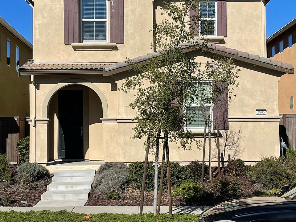 1st image of 2995 Club Center Dr