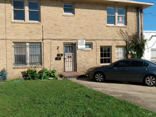 2317 Wilshire St #B, Houston, TX 77023