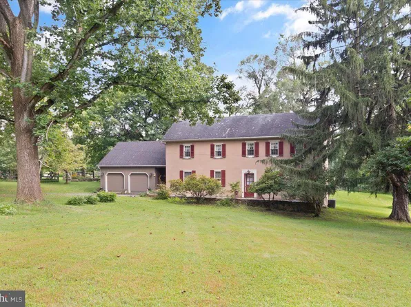 2145 Morgan Hill Rd, Easton, PA 18042