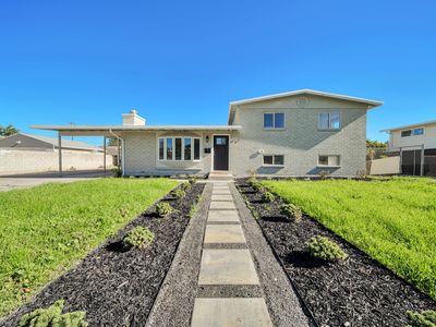 1998 W Theckston Rd, Salt Lake City, UT, 84129