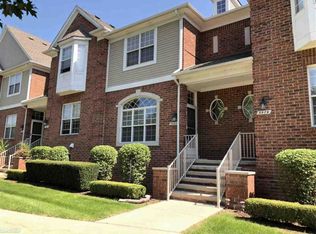 5983 Windemere Ln, Shelby Township, MI 48316