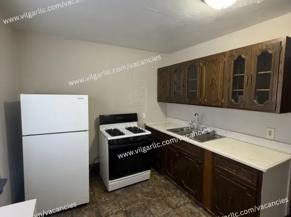 6 Warren St., 6 Warren St #3, Hammond, IN 46320