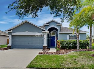 10881 Standing Stone Dr, Wimauma, FL 33598
