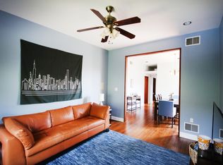 3809 N Kenmore Ave APT 2, Chicago, IL 60613