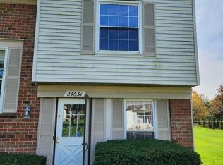 24631 Bashian Dr, Novi, MI 48375