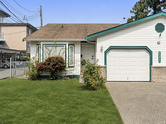 4th image of 46043 Mellard Ave #1&2