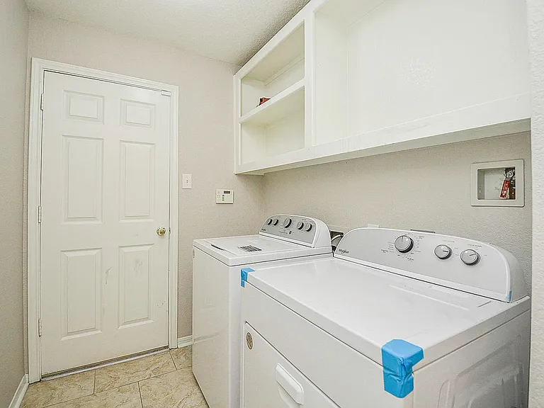 14618 Rochelle Ct — Photo 34
